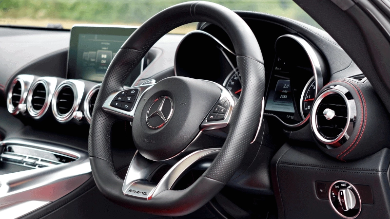 steering wheel with rubber overmolding