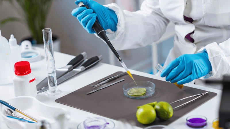 rubber gloves of Laboratories