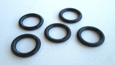 fünf Buna-O-Ringe
