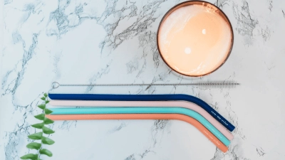 Pajitas de silicona dobladas