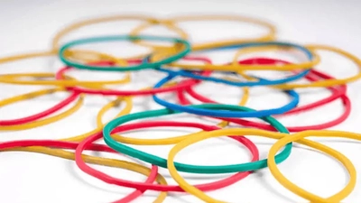 This product is made of high-concentration rubber, such as the ring and seals.