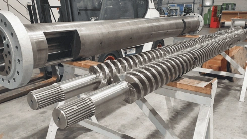 La máquina de extrusión
